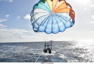 Anthony and Olga - Hawaii - parasailing