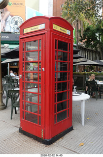 299 a0y. Argentina - Buenos Aires tour - telephone booth