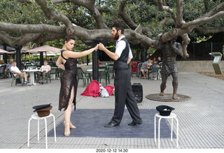 309 a0y. Argentina - Buenos Aires tour - tango dancers