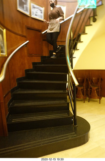 78 a0y. Argentina - Buenos Aires - lunch at Pertulli restaurant - stairs