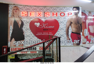 96 a0y. Argentina - Buenos Aires - sex shop
