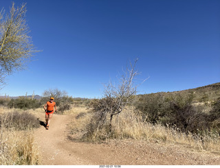 3333 a10. NH2T hike Browns Ranch - Adam running