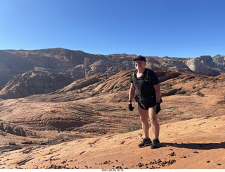 NH2T hike Browns Ranch - Adam running