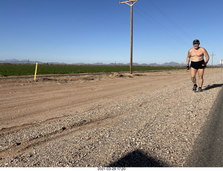 NH2T hike Browns Ranch - Adam running