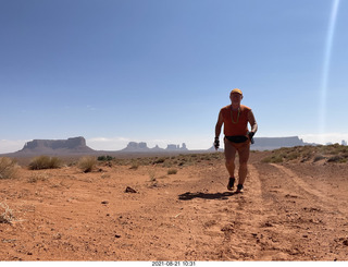 3443 a16. Monument Valley run + Adam