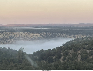 13 a18. drive to Bryce Canyon - fog