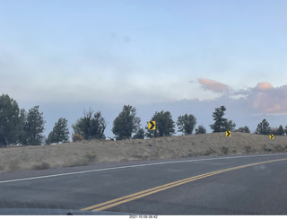 drive to Bryce Canyon - fog in the valley