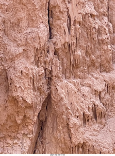 170 a18. Bryce Canyon - Wall Street hike - rock textures