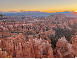 20 a18. Bryce Canyon Amphitheater sunrise