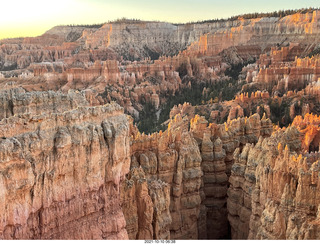 Bryce Canyon Amphitheater sunrise