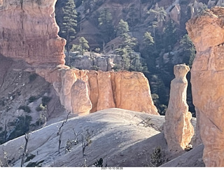 83 a18. Bryce Canyon Fairyland Trail hike