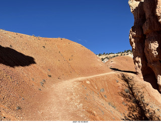 110 a18. Bryce Canyon Fairyland Trail hike