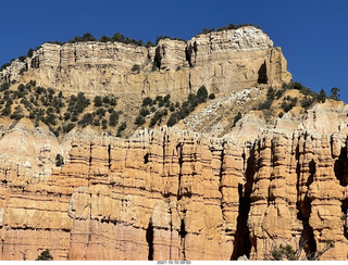 Bryce Canyon Fairyland Trail hike - bow of Boat Mesa