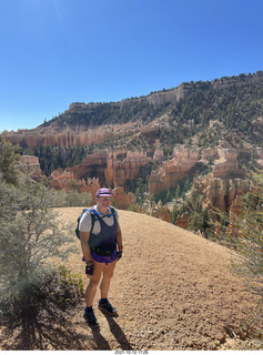 Bryce Canyon Fairyland Trail hike - Adam