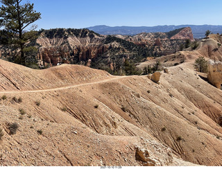 202 a18. Bryce Canyon Fairyland Trail hike