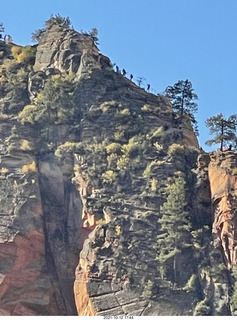 Zion National Park - Scout Landing - Angels Landing hikers