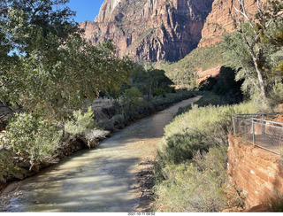 115 a18. Zion National Park - Scout Landing hike - bridge view