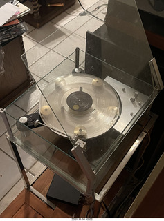 205 a19. Transcriptor turntable with clear vinyl