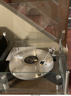 218 a19. Transcriptor turntable with clear vinyl