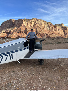 35 a19. Utah back country - Hidden Splendor airstrip + Adam and N8377W