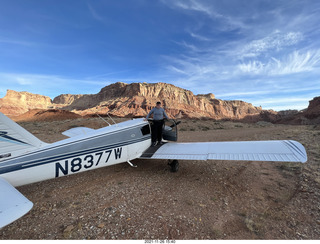 Utah back country - Hidden Splendor airstrip + Adam and N8377W