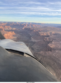 Utah back country - Hidden Splendor airstrip area on the ground