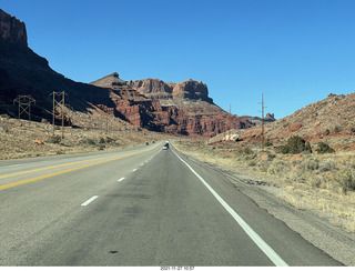 drive to canyonlands