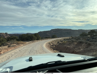 84 a19. Utah - Canyonlands National Park - Jeep drive (to meet us at the bottom)