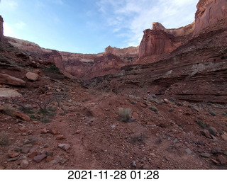 Canyonlands National Park - Lathrop Hike (Shea picture)