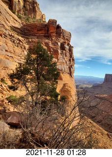124 a19. Canyonlands National Park - Lathrop Hike (Shea picture)