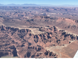 111 a19. aerial - flight from moab to phoenix - Canyonlands National Park - Island in the Sky - White Rim
