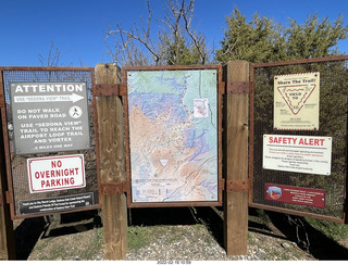 Sedona hiking trailhead