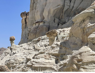 Page - Wahweap hoodoos