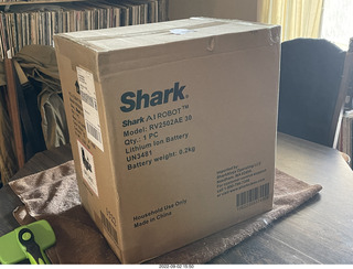 shark ai robot box