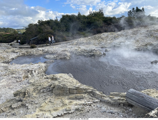 New Zealand - Hell's Gate - mud and thermal walk