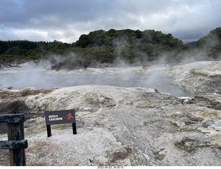 New Zealand - Hell's Gate - mud and thermal walk