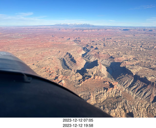 186 a20. aerial - Utah back-country - Canyonlands
