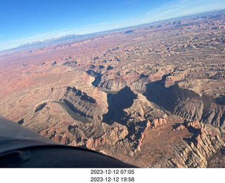 192 a20. aerial - Utah back-country - Canyonlands confluence