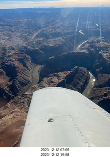 aerial - Utah back-country - Canyonlands confluence