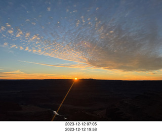 263 a20. Utah - Dead Horse Point - sunset