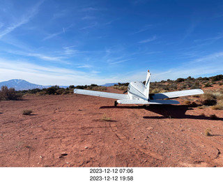 Nokai Dome airstrip + N8377W