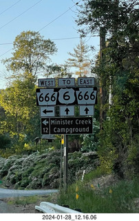 Winslow (INW) breakfast - Route 66 - flatbed Ford