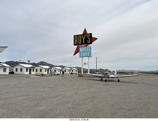 Amboy - Roys Motel with N8377W