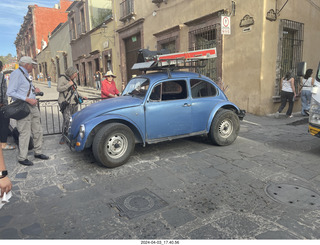 113 a24. San Miguel de Allende  - VW beetle