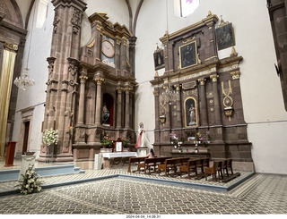 69 a24. San Miguel de Allende - inside the church