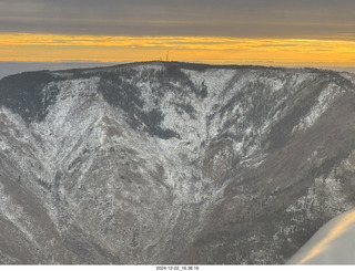 127 a2c. aerial - Utah - top of Navajo Mountain