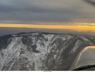 129 a2c. aerial - Utah - top of Navajo Mountain