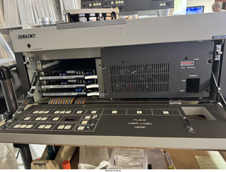 9 a2m. Fort Lauderdale - IPI - Sony tape deck