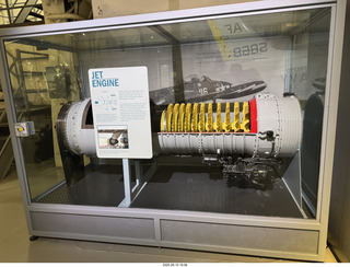 139 a2m. Midtown Manhattan - Intrepid Museum