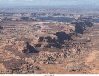 283 a2n. aerial - Monument Valley area